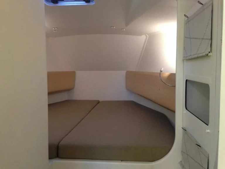 Hyra Segelbåt  med eller utan skeppare Pogo Structures La Trinité-sur-Mer 