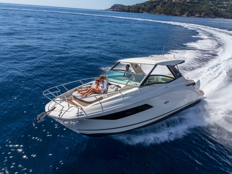 Motorbåt  för uthyrning Ayia Napa till det bästa priset 