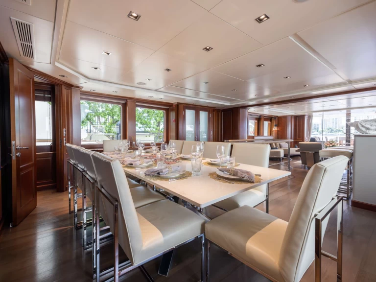 Uthyrning Lyx yacht i Bahamas  - Benetti ARTHUR'S WAY 