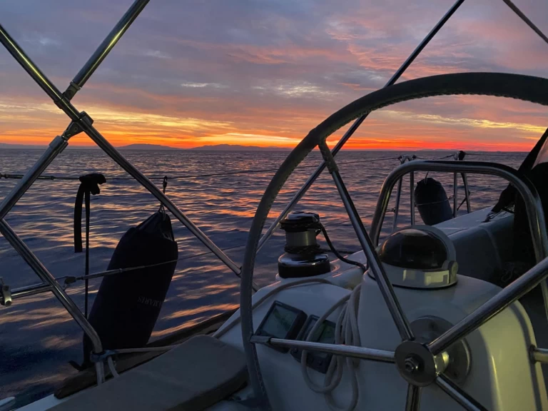 Yacht charter Manfredonia billig Oceanis 40