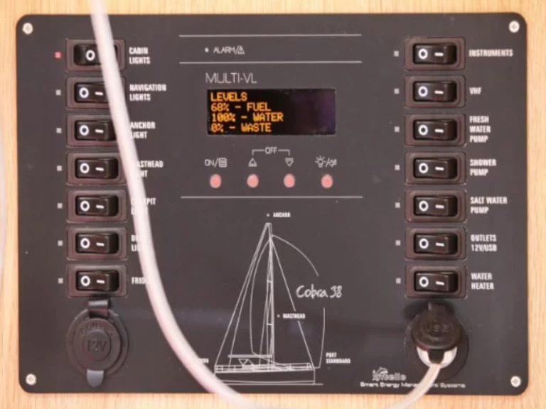 Hyra Segelbåt  med eller utan skeppare Cobra Yachts Biograd Na Moru 