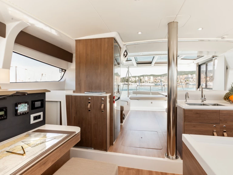 Yacht charter Šibenik  billig Bali 4.2