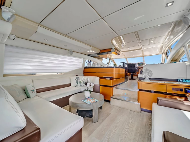 Uthyrning Segelbåt  Azimut med en båtlicens 