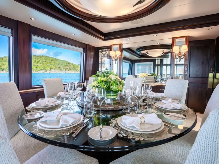 Uthyrning Lyx yacht Northcoast med en båtlicens 