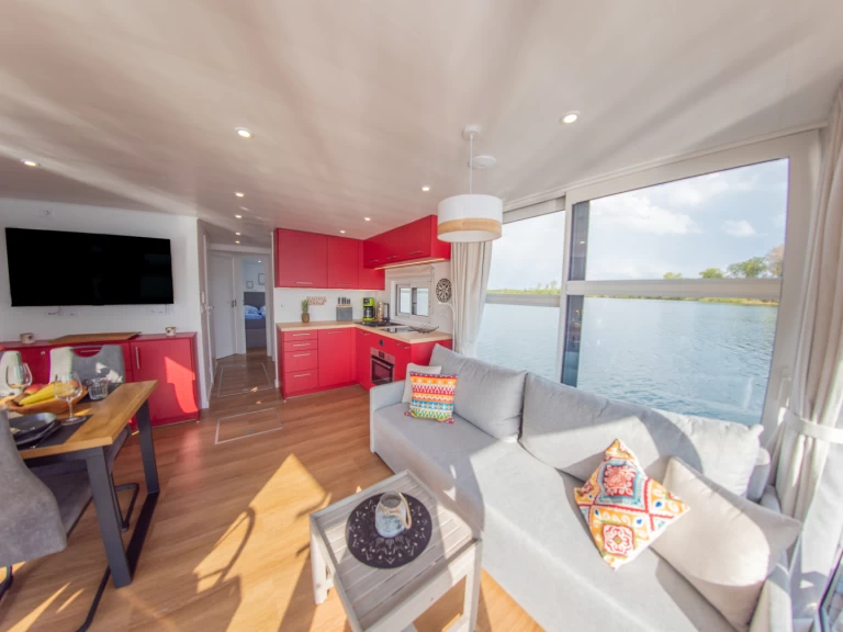 Yacht charter Fürstenberg/Havel billig Houseboat Independent 12