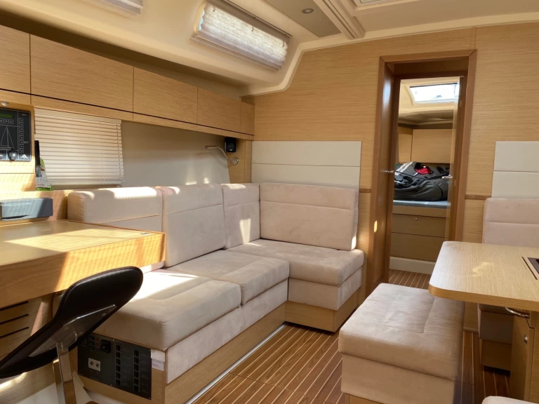 Uthyrning Segelbåt  i Taiwan - Hanse Hanse 458