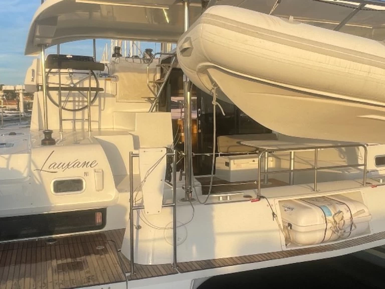 Hyr en Lagoon Lagoon 42 Saint Raphael 