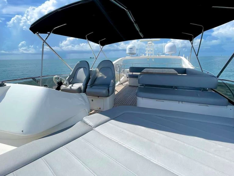 Uthyrning Bahamas  - Sunseeker TWINS av Samboat 