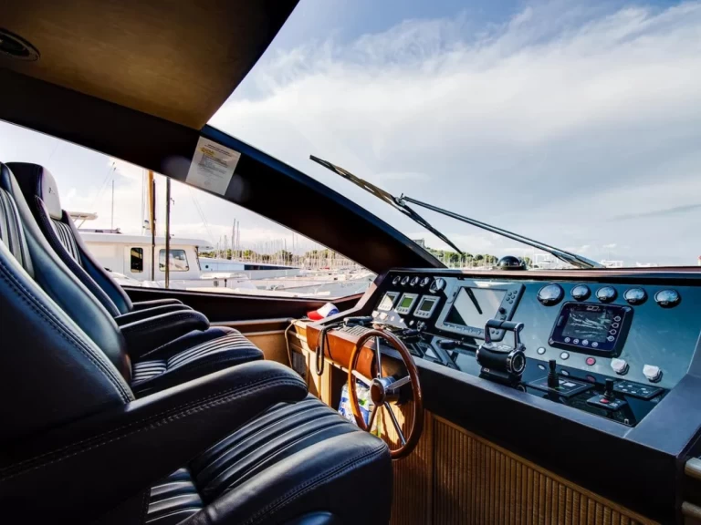 Uthyrning City of Cape Town - Bavaria BMB 30 Sport av Samboat 