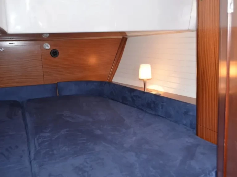 Uthyrning Segelbåt  i Longyearbyen - Delphia Delphia 47-Ice