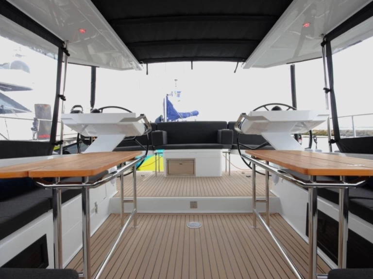 Hyra Segelbåt  med eller utan skeppare Hanse Piraeus 