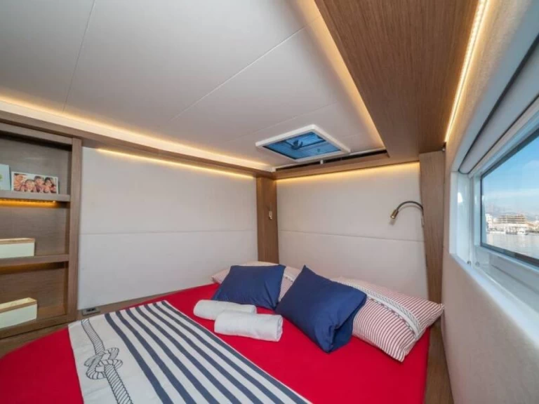 Uthyrning Katamaran  Lagoon med en båtlicens 