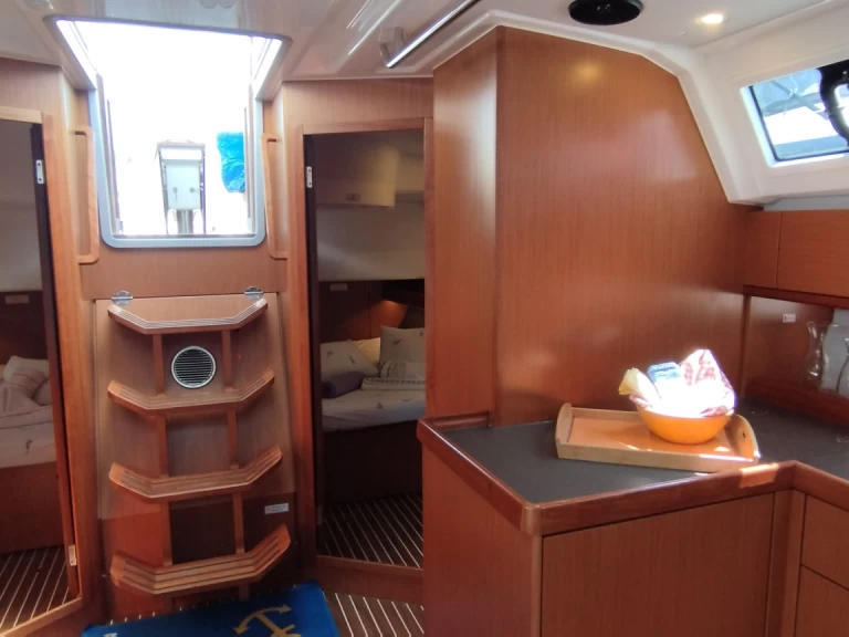 Segelbåt  för uthyrning Split  till det bästa priset 