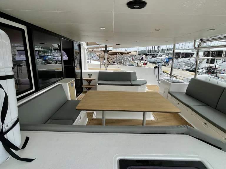 Uthyrning Pirovac - Dufour Dufour Catamarans 48 Sail av Samboat 