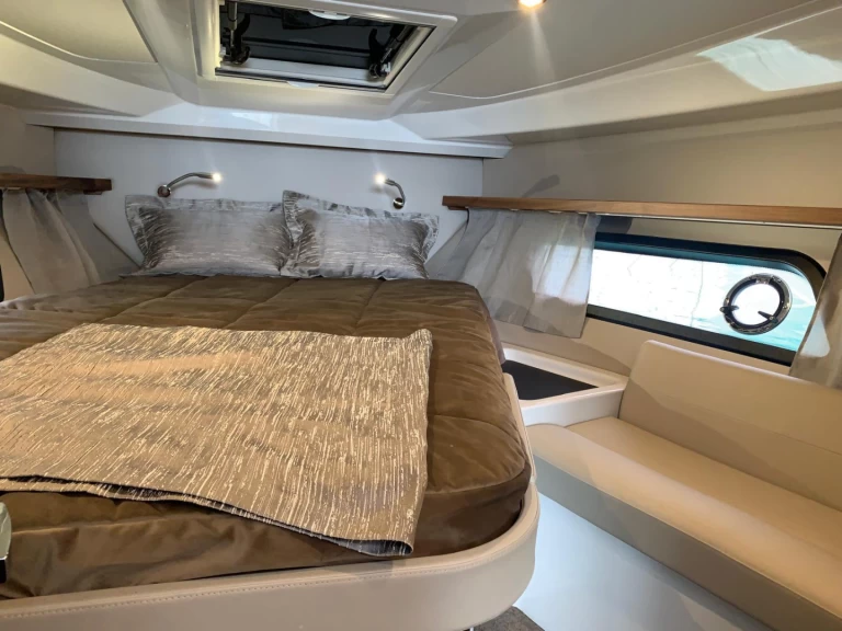 Motorbåt  för uthyrning Trogir  till det bästa priset 