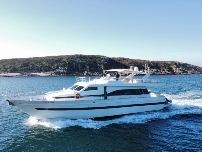 Hyr en Cantieri Di Pisa Akhir 22 Baiona 