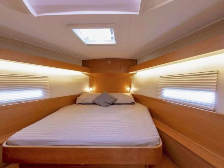 Hyr en Dufour Dufour 430 Grand Large Baiona 