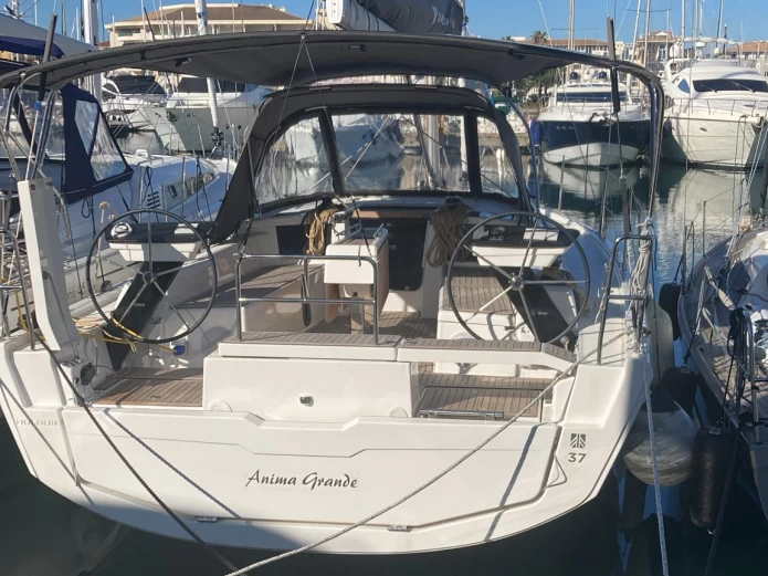 Hyra Segelbåt  med eller utan skeppare Dufour Castellammare di Stabia 