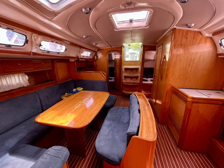 Hyr en Bavaria Cruiser 46 Marina (City) 