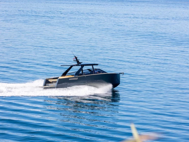 Båtuthyrning Colnago Colnago 35 i Split  på Samboat 