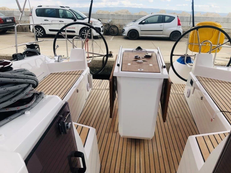 Uthyrning Segelbåt  i Split  - Bénéteau Oceanis 40.1