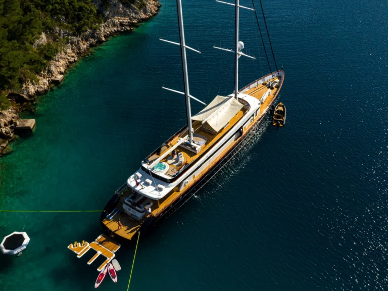 Yacht charter Krilo billig Clase Azul