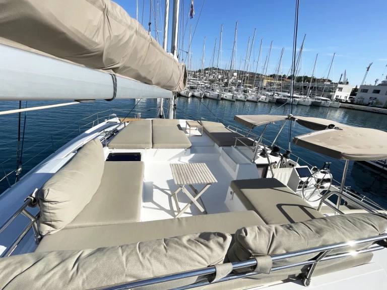 Båtuthyrning Fountaine Pajot Saba 50 i Olbia på Samboat 
