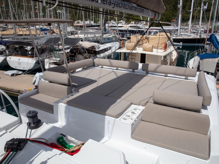 Bali Catamarans Bali Catspace Voile charter bareboat eller skeppad i Marmaris
