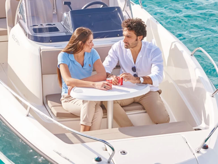 Yacht charter Águilas billig Activ 605 Open Pack Sport