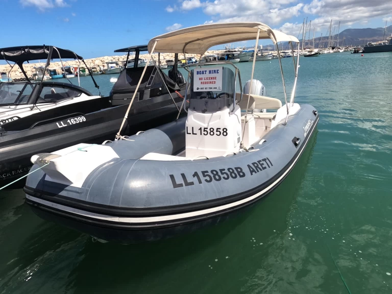Yacht charter Latchi billig 570