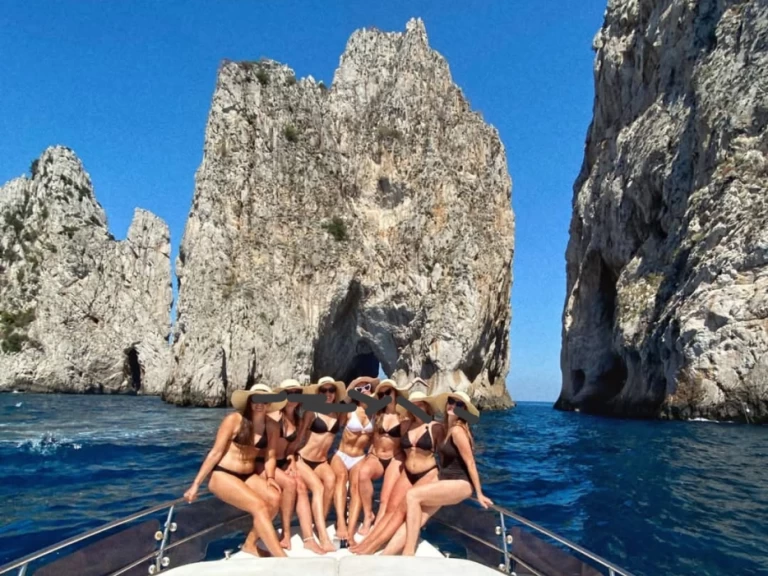 Hyr en Darlin Gozzo napoletano veloce  Neapel 