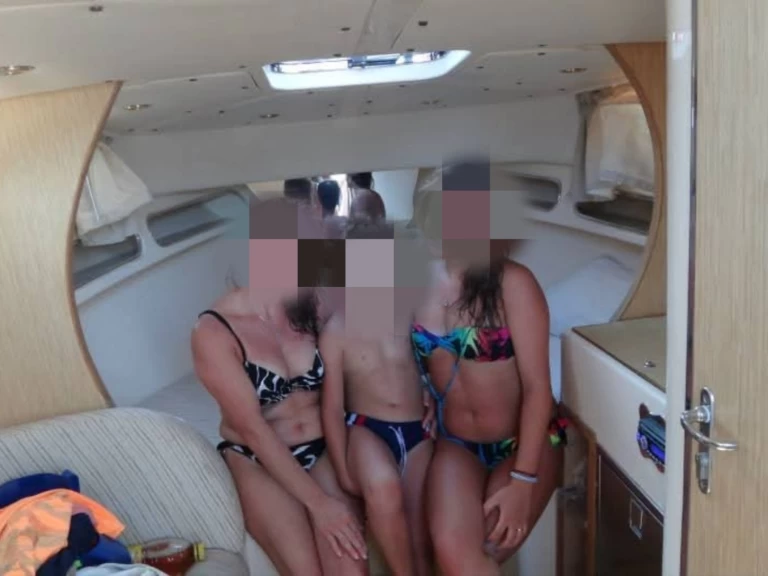 Uthyrning Motorbåt  i Neapel - Darlin Gozzo napoletano veloce 