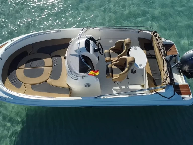 Uthyrning Motorbåt  i Marina Formentera - AQUA 6.30