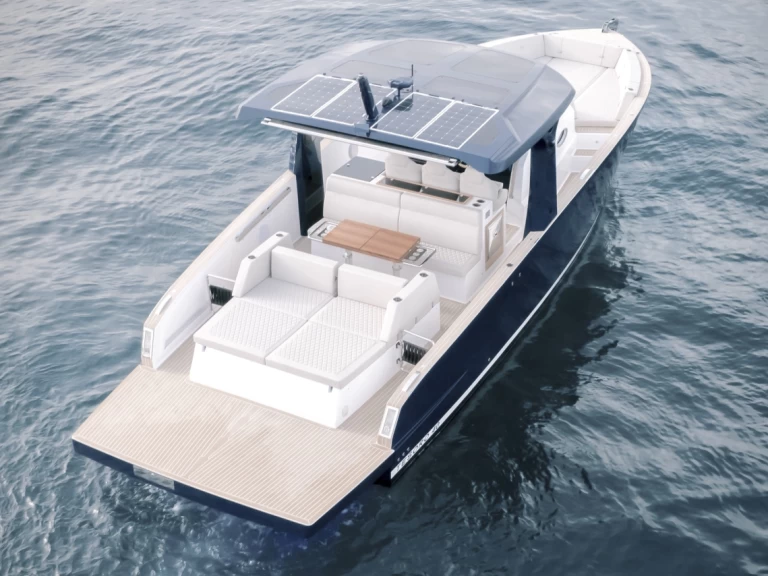 Hyra Motorbåt  med eller utan skeppare Tesoro Aten 