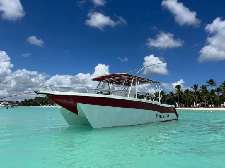 Uthyrning Motorbåt  Yamaha med en båtlicens 