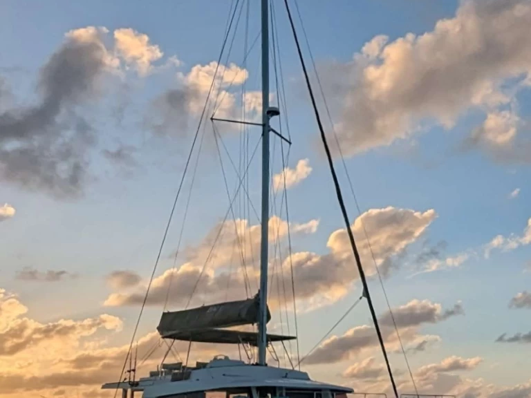 Uthyrning Lyx yacht Bali Catamarans med en båtlicens 