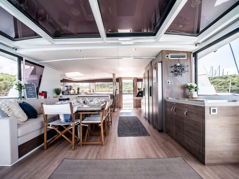 Bali COCKTAILS &amp; DREAMS charter bareboat eller skeppad i Brittiska Jungfruöarna