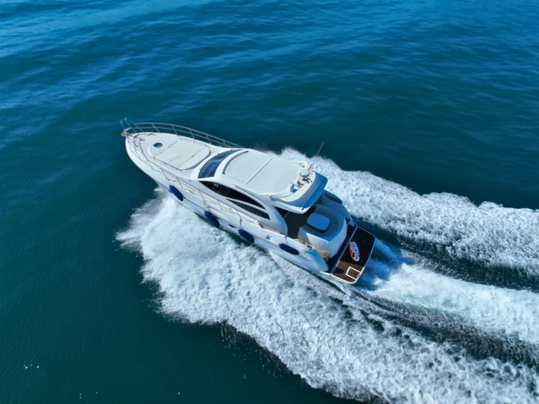 Båtuthyrning Innovazione e Progetti Alena 48 Hard Top i Sainte-Maxime på Samboat 
