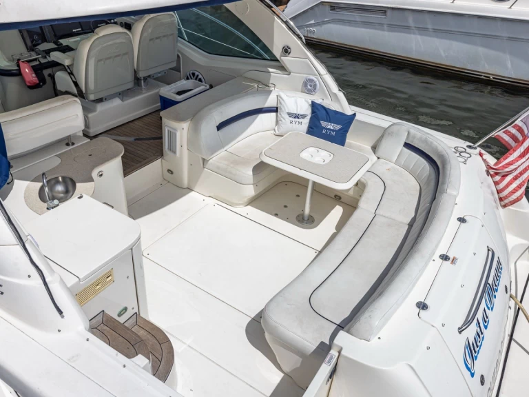 Hyr en Sea Ray Sea Ray 540 Sundancer Miami  