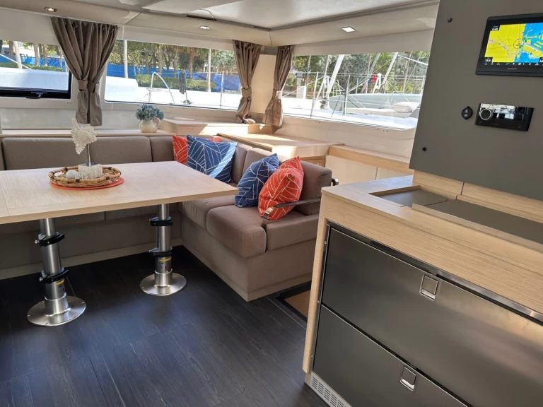 Båtuthyrning Fountaine Pajot Elba 45 i Road Town på Samboat 