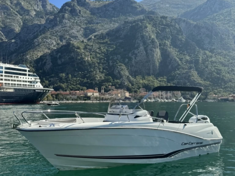 Yacht charter Herceg Novi billig CAP CAMARAT 6,5 CC Style