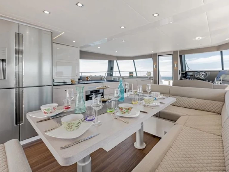 Hyra Motorbåt  med eller utan skeppare Aventura Tortola 