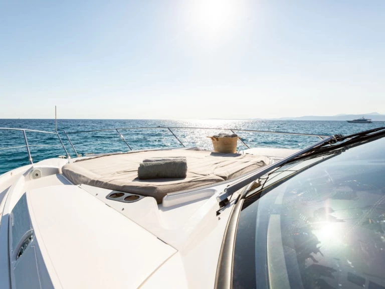 Yacht charter Palma de Mallorca billig Predator 57