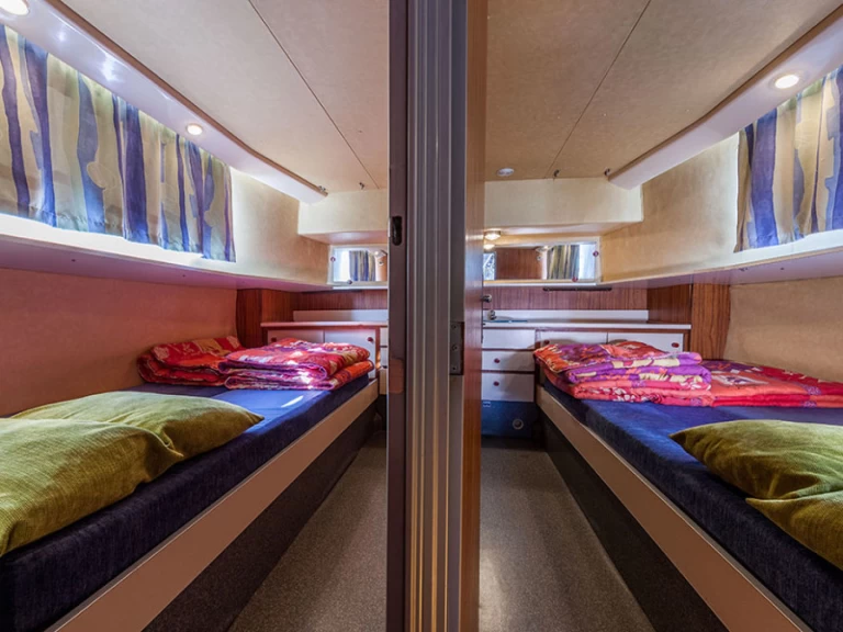 Yacht charter Montesquieu-Lauragais billig Pénichette 1260 FR