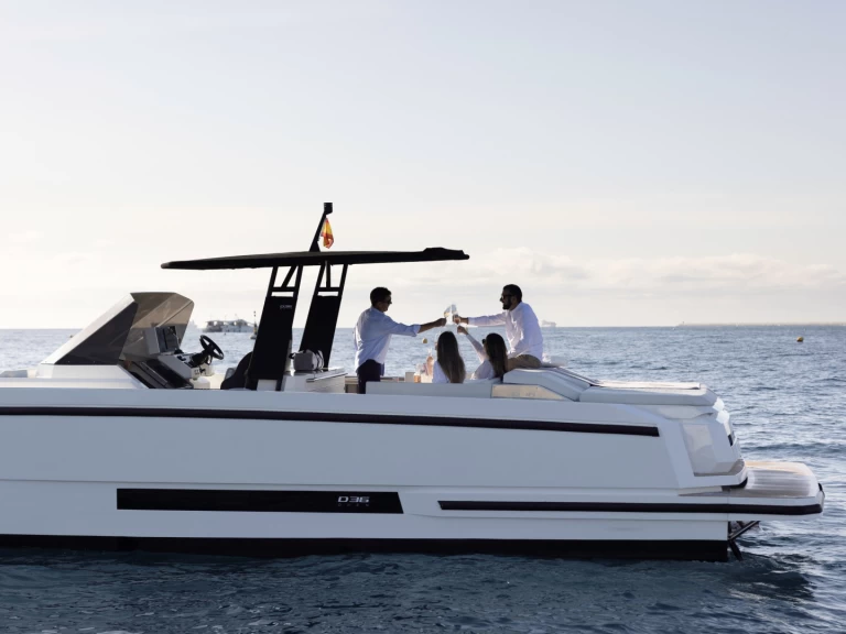 Hyr en De Antonio 36 Ibiza Town 