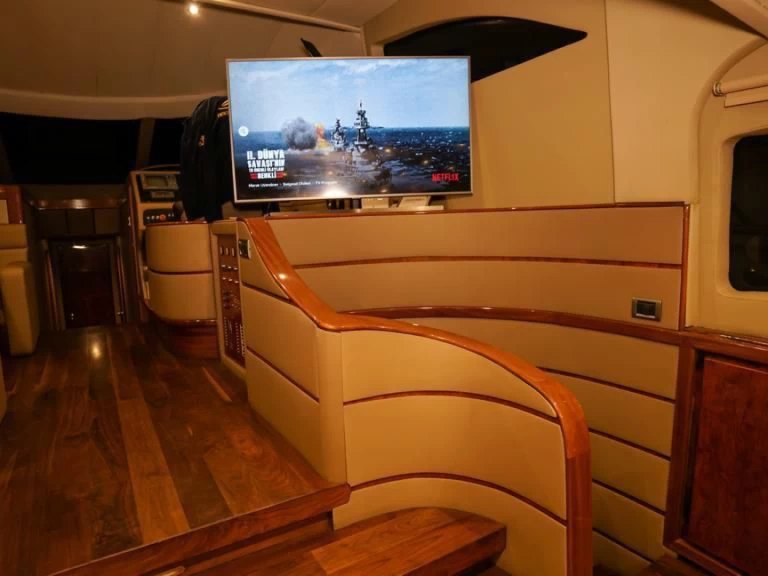 Vip 2021 charter bareboat eller skeppad i Beşiktaş