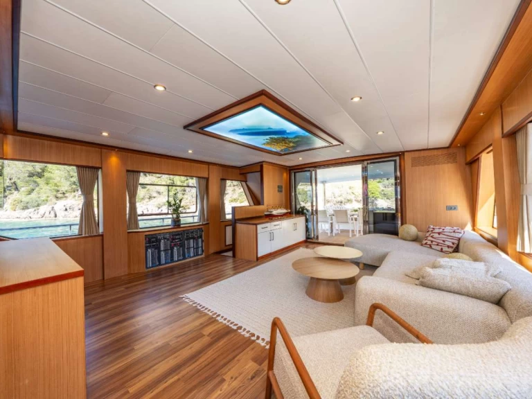 Hyr en  LILA Turkiet  