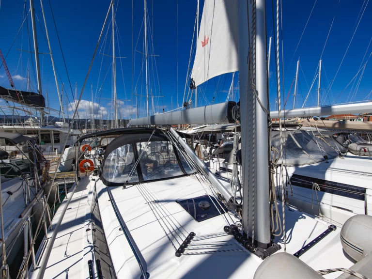 Uthyrning Lefkáda - Bavaria Bavaria C42 av Samboat 