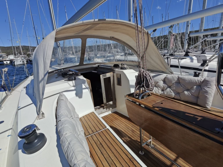 Båtuthyrning Bavaria Cruiser 33 i Punat på Samboat 