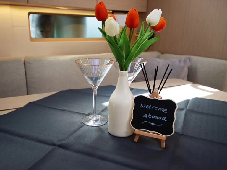 Segelbåt  för uthyrning Rogoznica till det bästa priset 